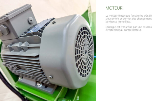 engine_250922_Overview_LT-35_Website_FR10 Der leise Motor überträgt die Energie über ein Band auf den Dreschkorb